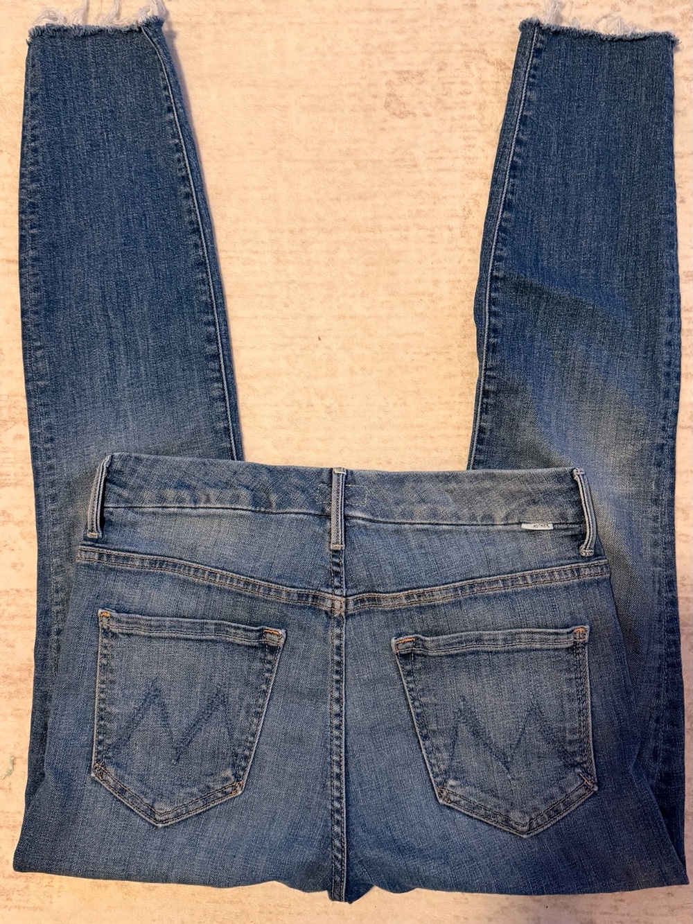 MOTHER Jeans - High Rise Looker Ankle Fray - Size 27